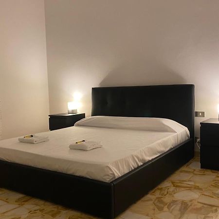 Florence - Quiet & Comfortable Apartment Екстер'єр фото